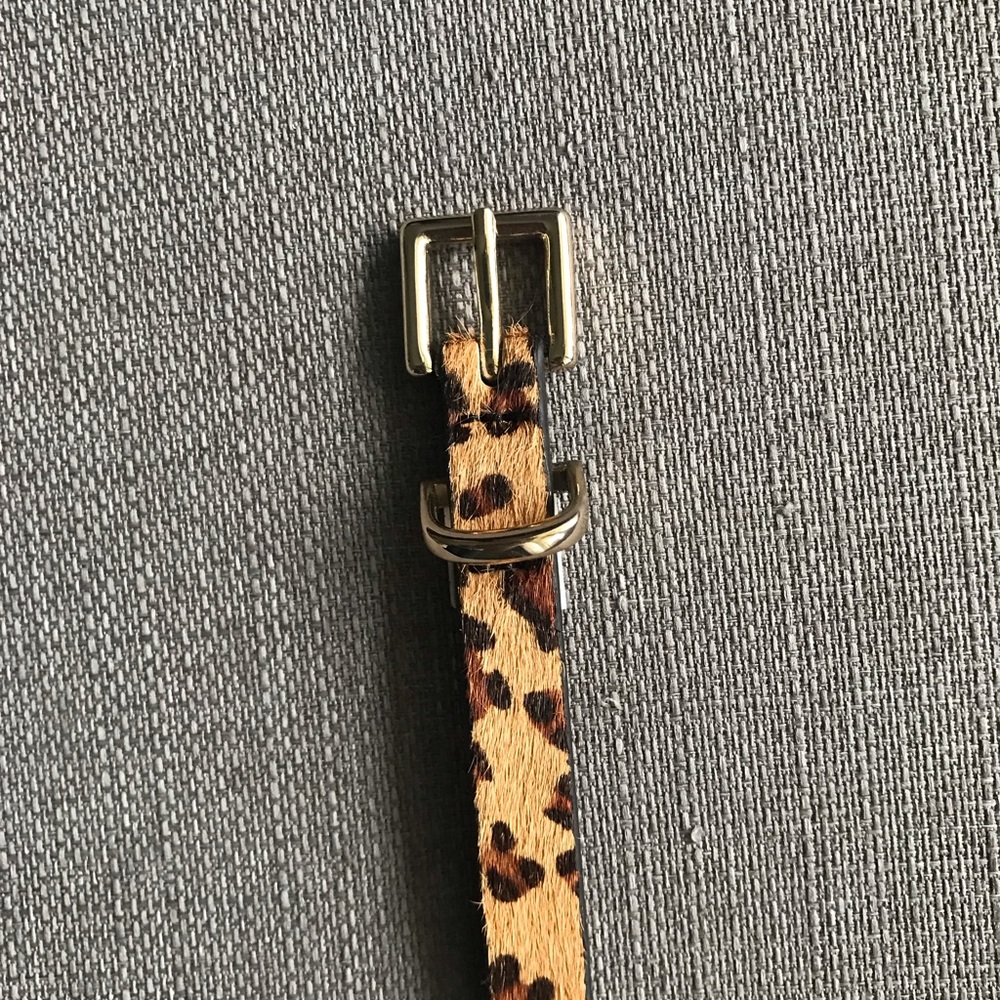 Banana Republic Skinny Leopard Belt!